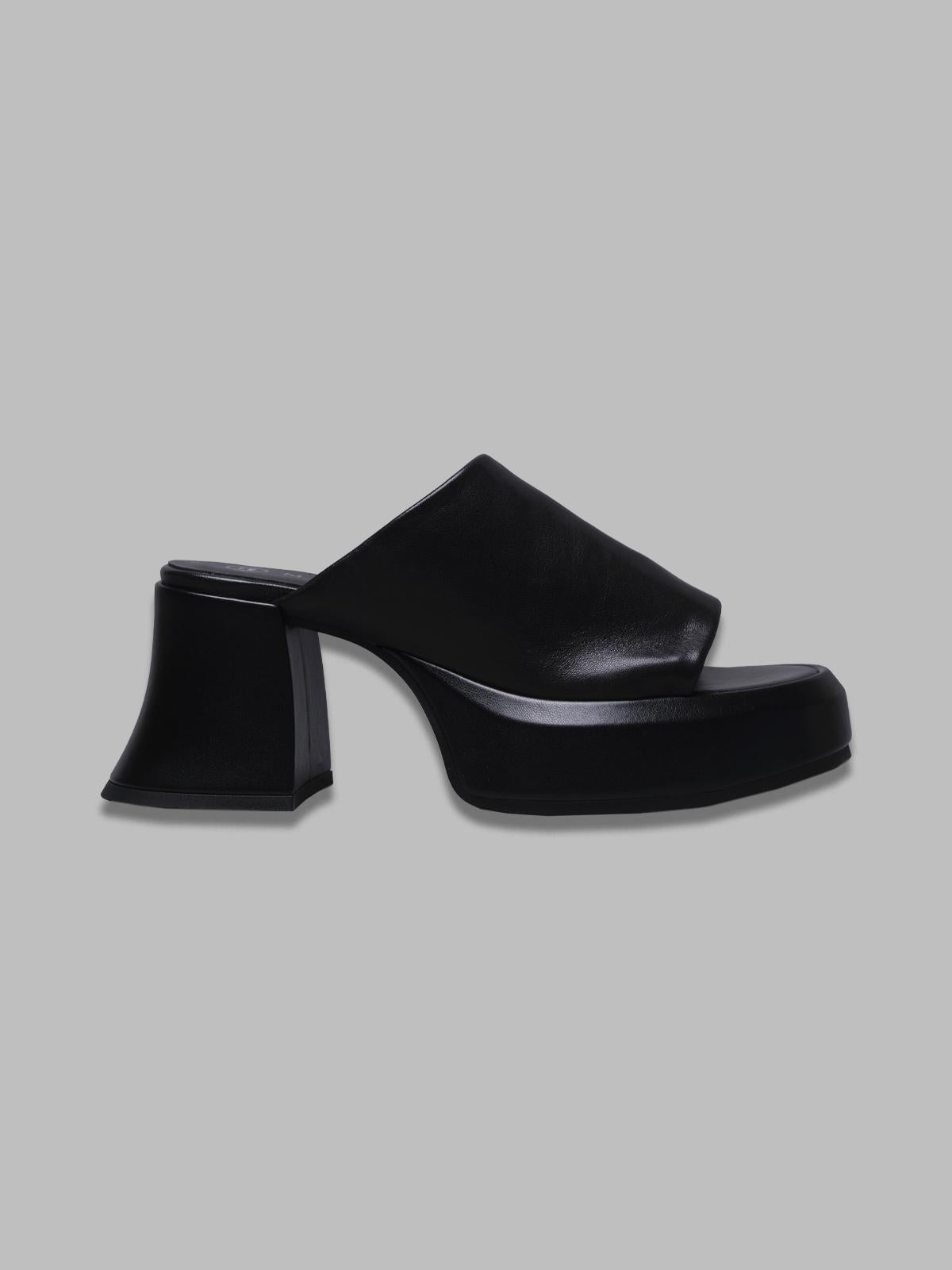 jimena black sandal E8-3703- BK MIISTA