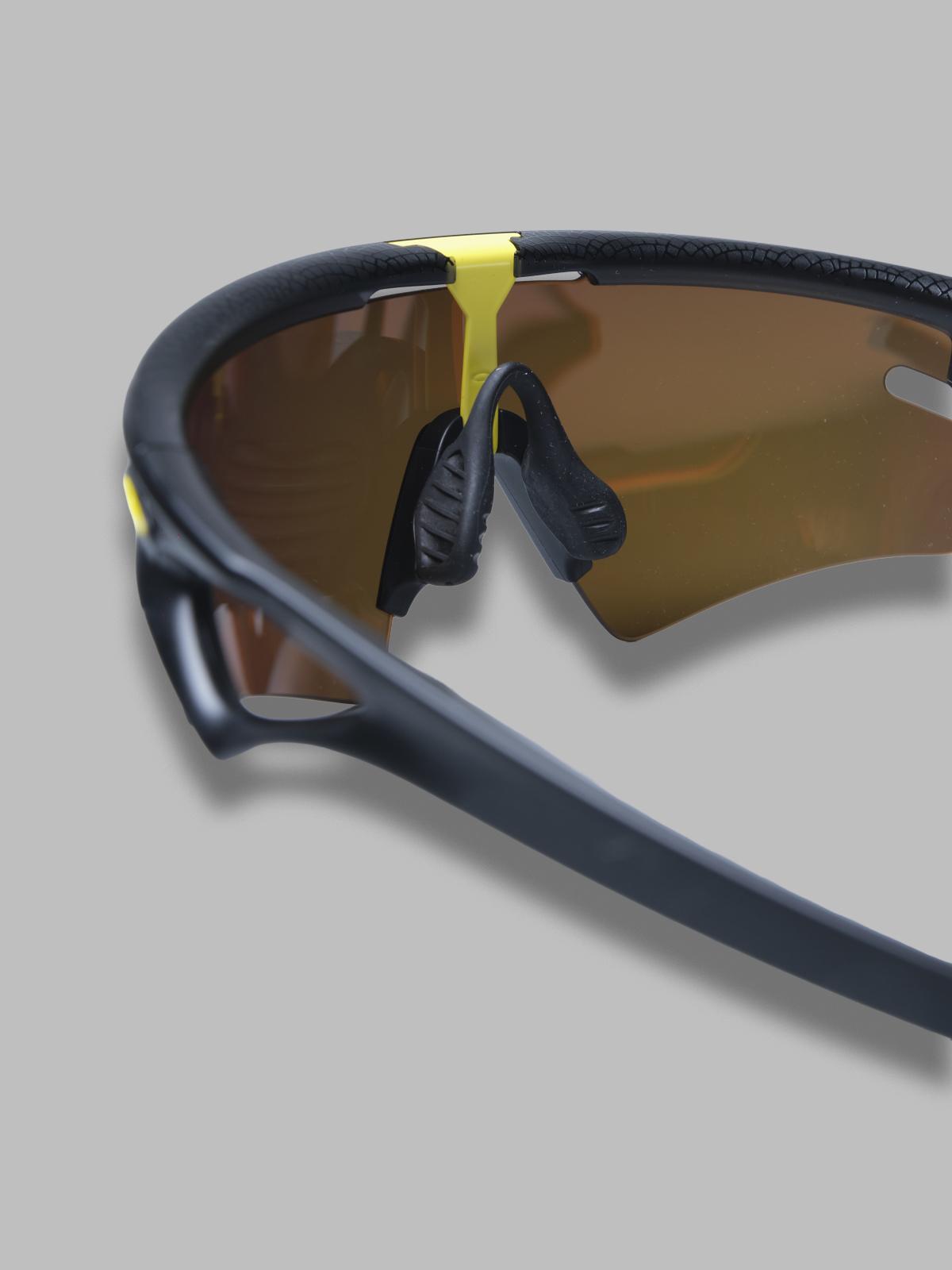 0OO9499- 949908 OAKLEY