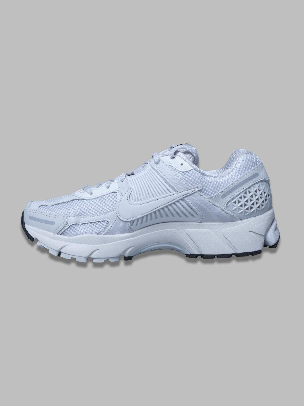NIKE BV1358-001