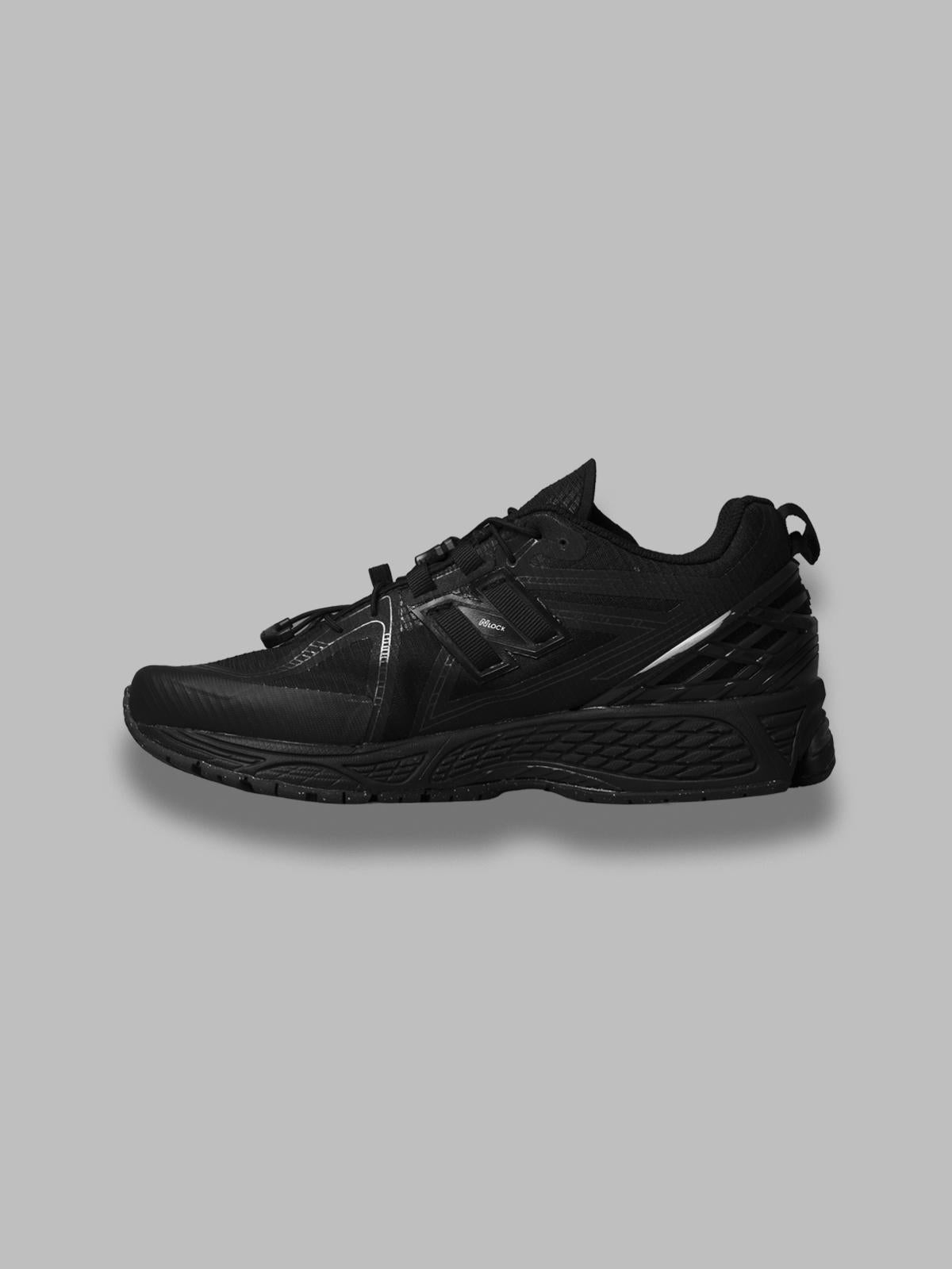 U1906- RNB NEW BALANCE