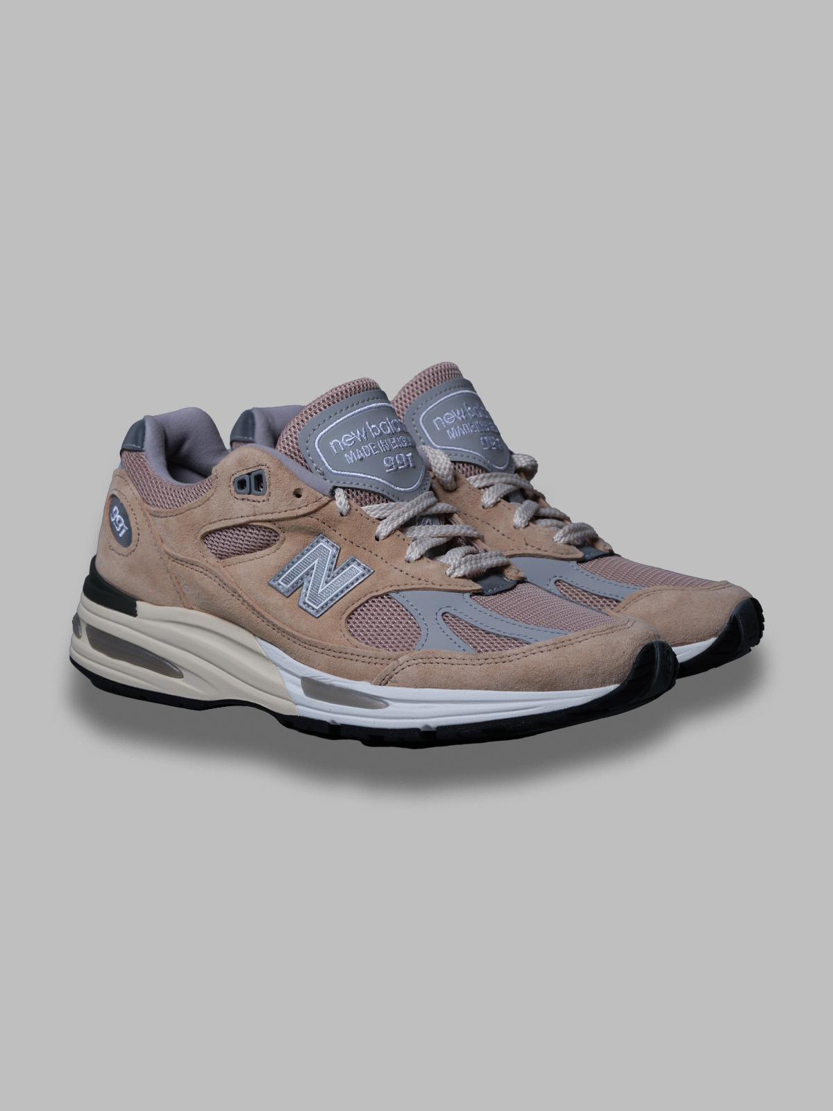 991v2 beige - scarpa lifestyle - pigskin/synthetic/mesh U991BE2 BE2 NEW BALANCE