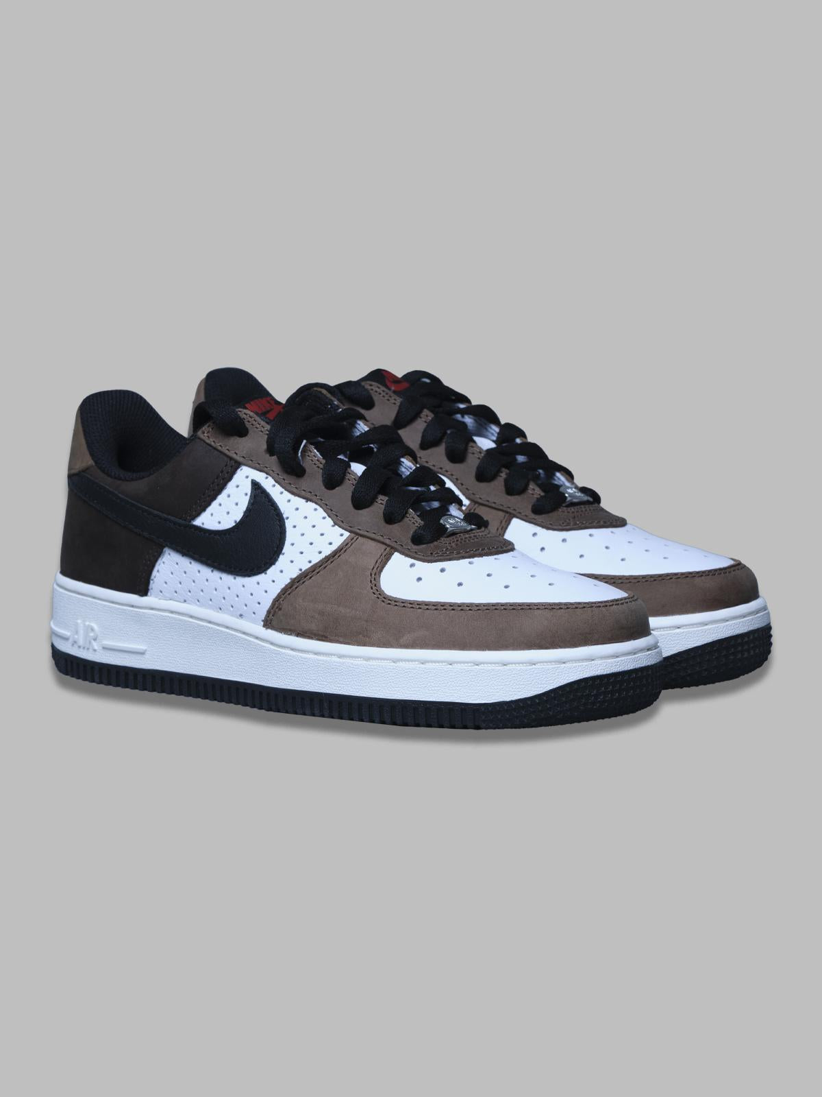 NIKE HJ4323-100