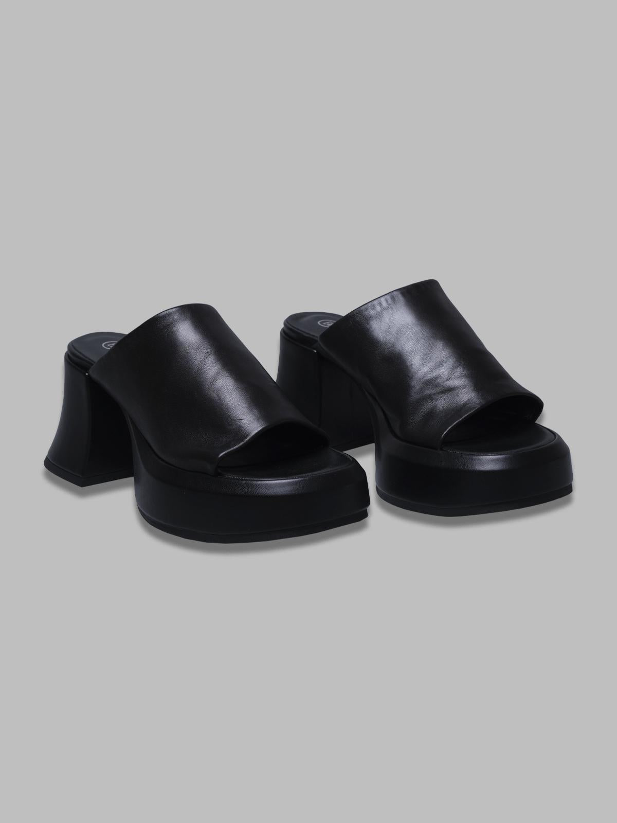jimena black sandal E8-3703- BK MIISTA