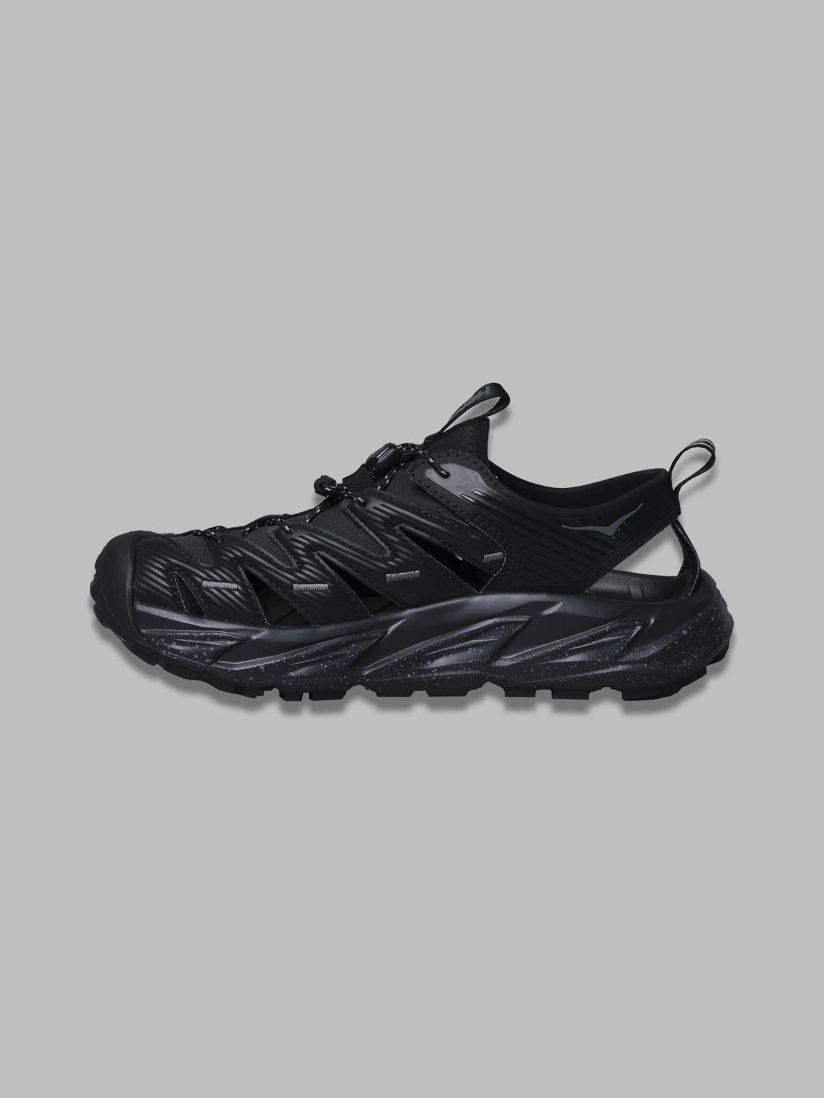 HOKA ONE ONE 1123112-BLK