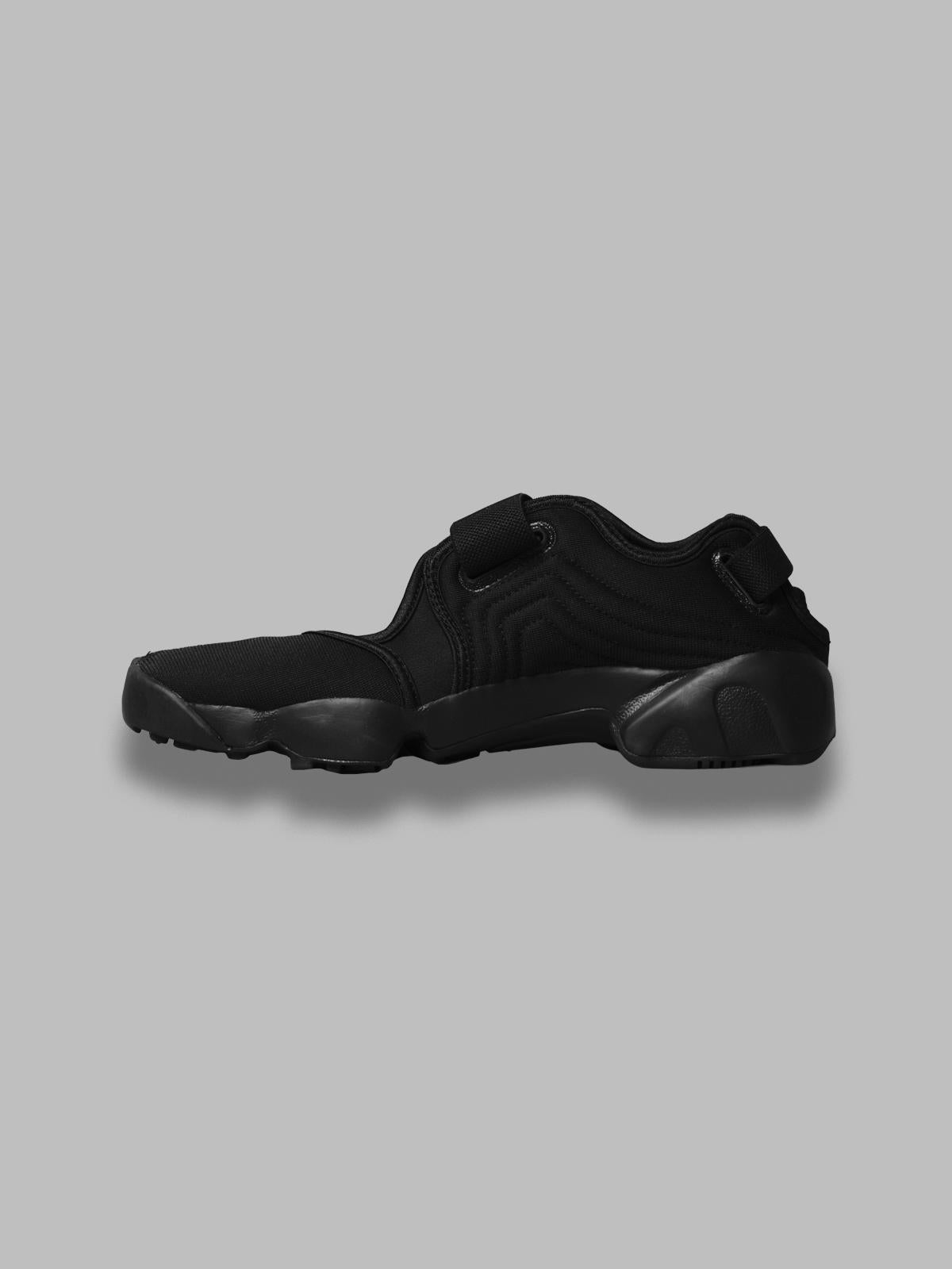 HF5389- 001 NIKE