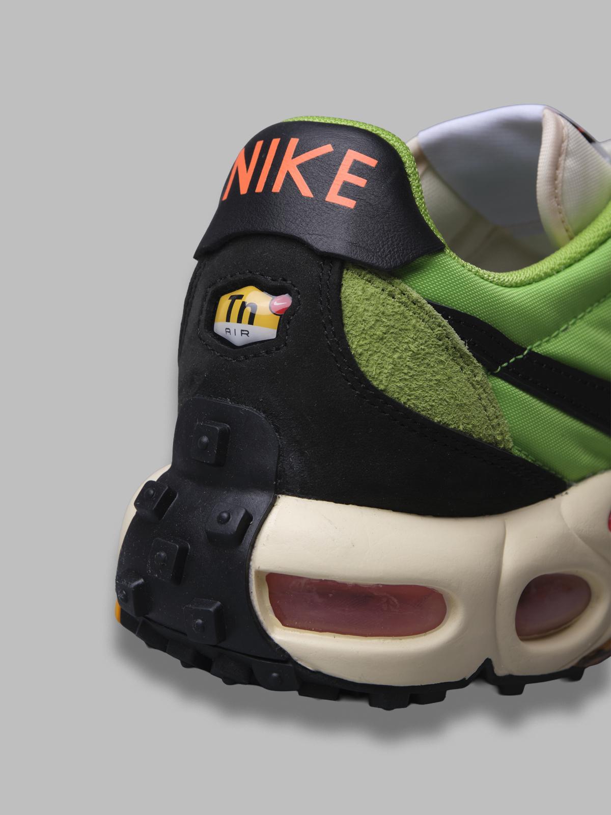 nike air max waffle sp FV6946- 301 NIKE