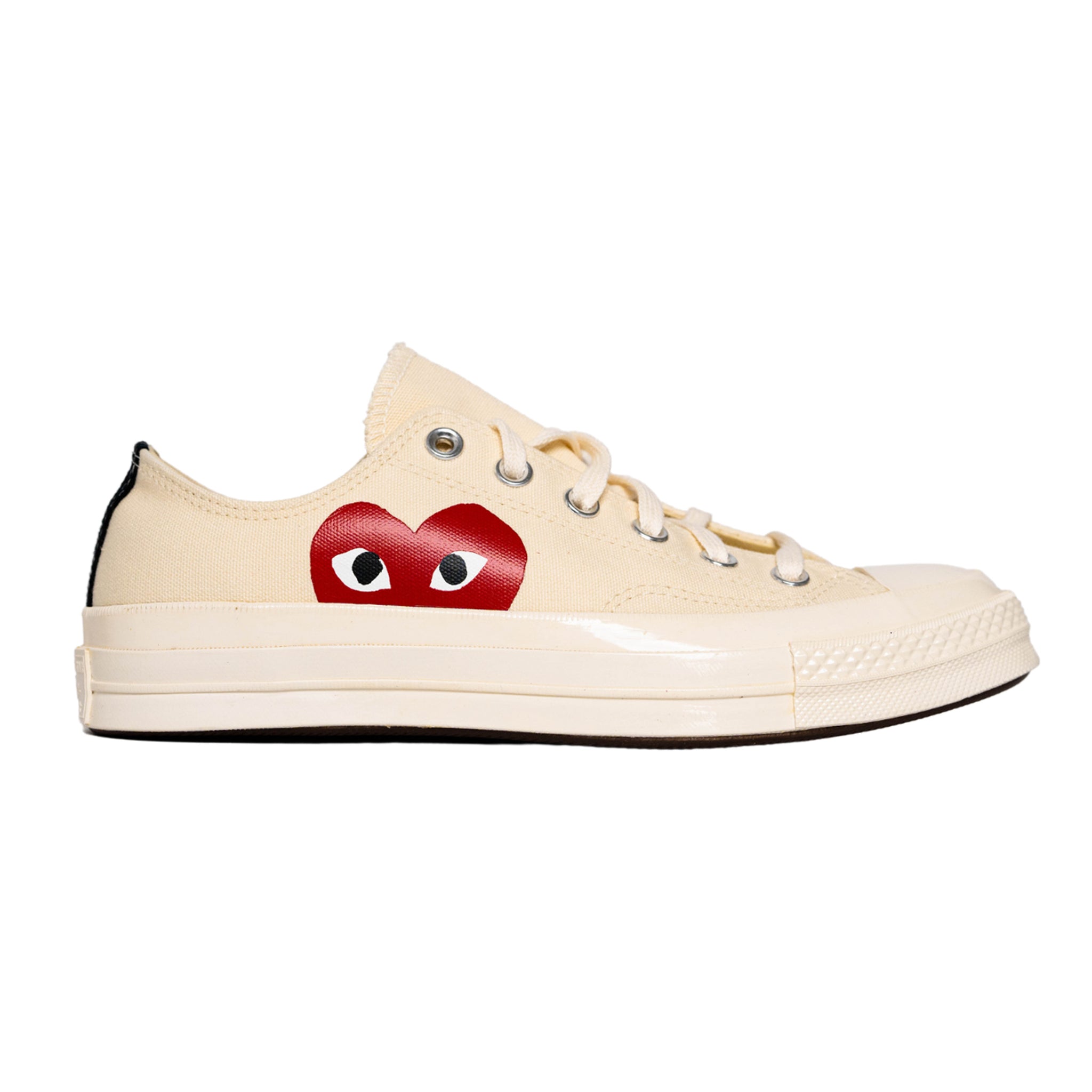 Comme Des Garçons PLAY x Converse Big Heart Chuck Taylor 70 Low