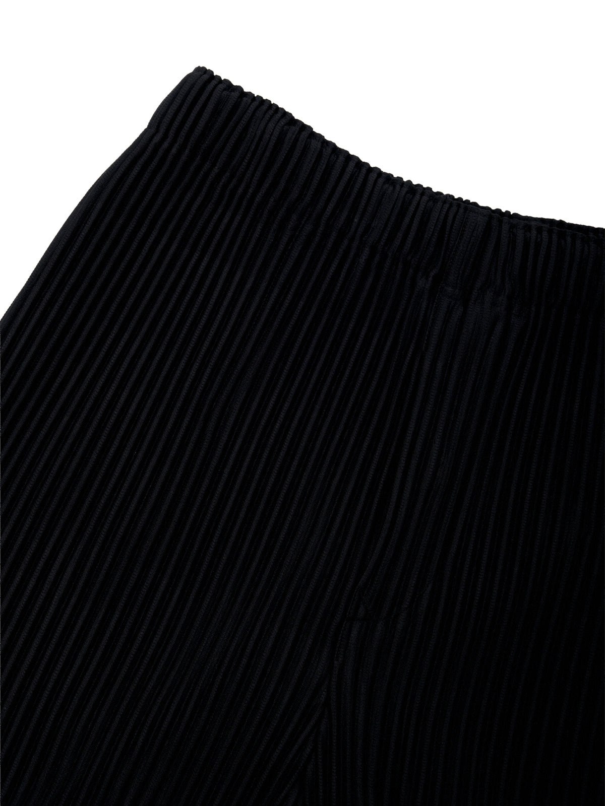 monthly colors: july pants 47 HP68JF074- 47 HOMME PLISSÉ ISSEY MIYAKE 