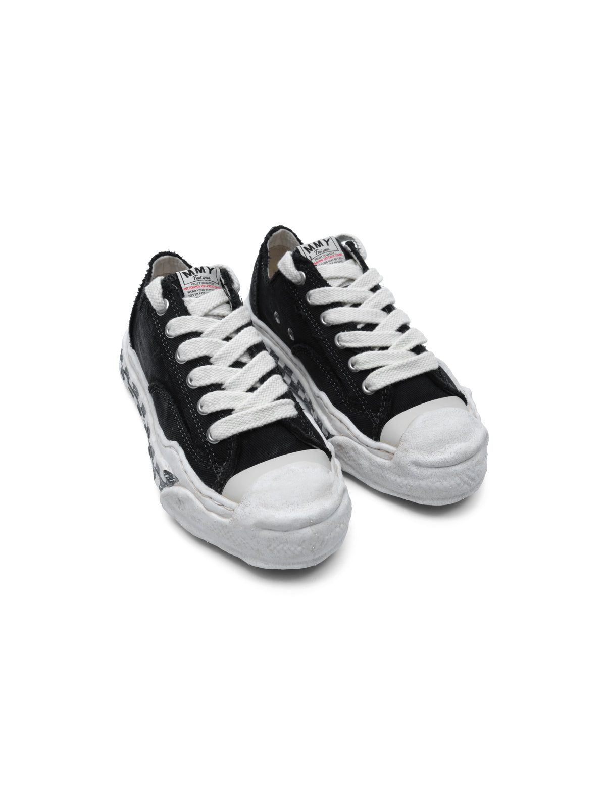 hank graffiti sole low-top sneakers A17FW734- BK MAISON MIHARA YASUHIRO 