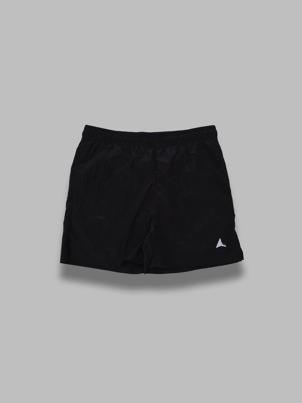 helder 5 inch shorts YBMW061FA57- BLK0001 ROA 