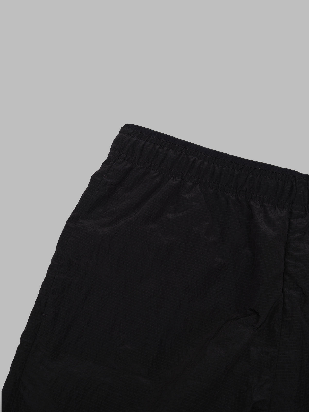 helder 5 inch shorts YBMW061FA57- BLK0001 ROA 