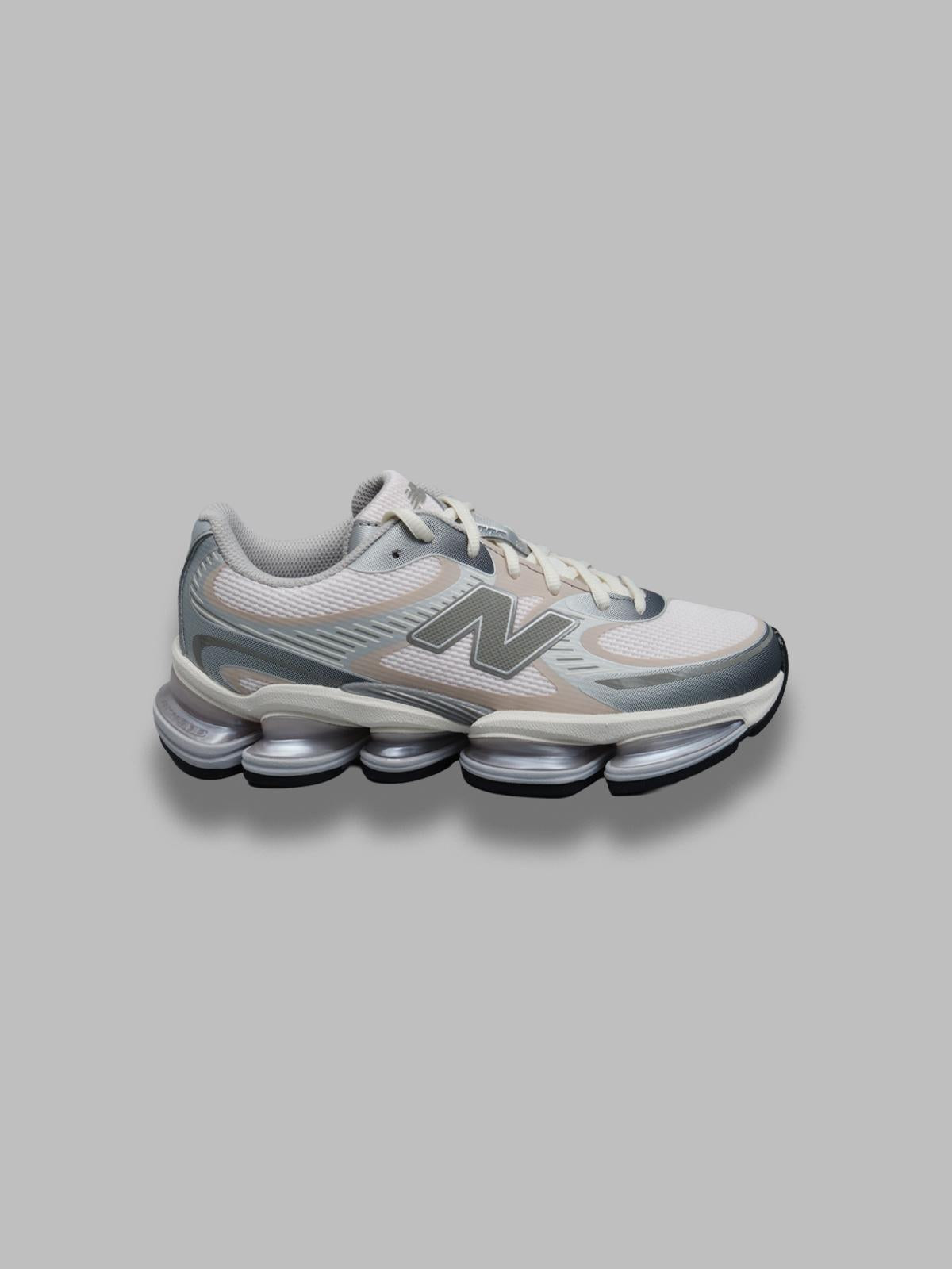 u2000 U2000- 5F9 NEW BALANCE 
