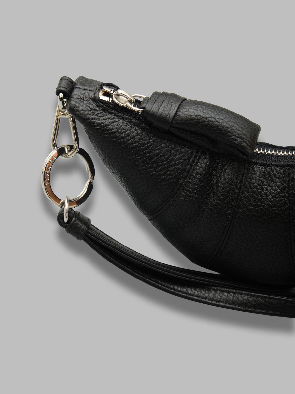 crossbody croissant coin purse - 100% cuir de vache SL0054-LL0018- BK999 LEMAIRE 