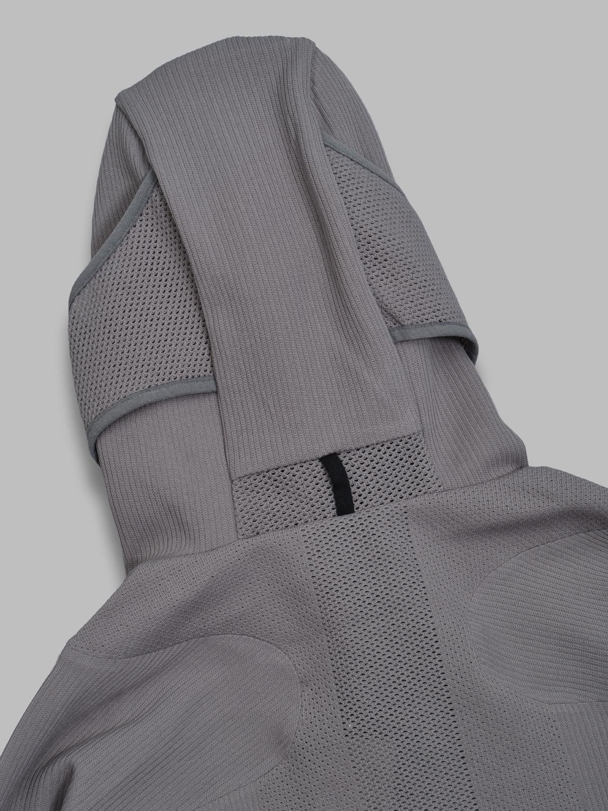 latitude veil mid layer FOA407923- 314 OAKLEY 