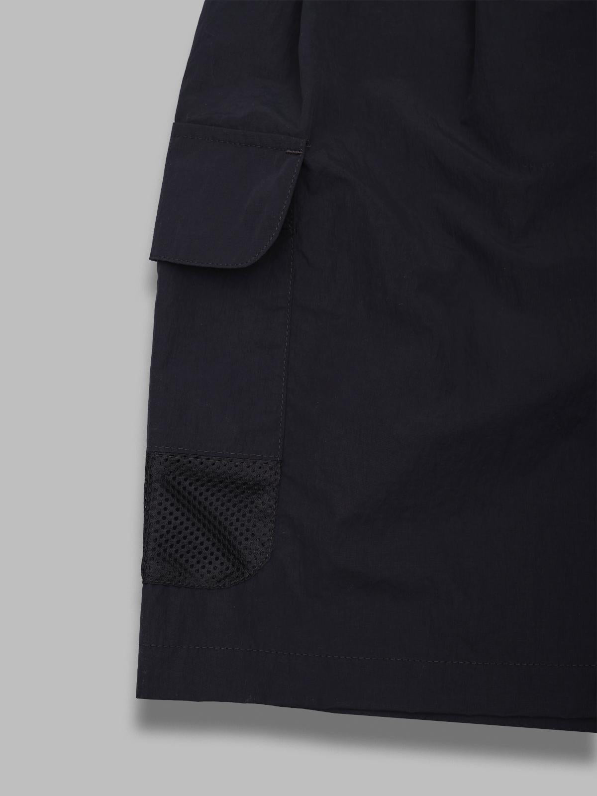 quito shorts 245-15601- 940 A KIND OF GUISE 