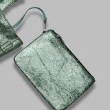 hurry faux leather shopper - 100% polyurethane lining: 100% polyester hardware: 100% zinc alloy made in china HURRY- NP12 ESSENTIEL ANTWERP 