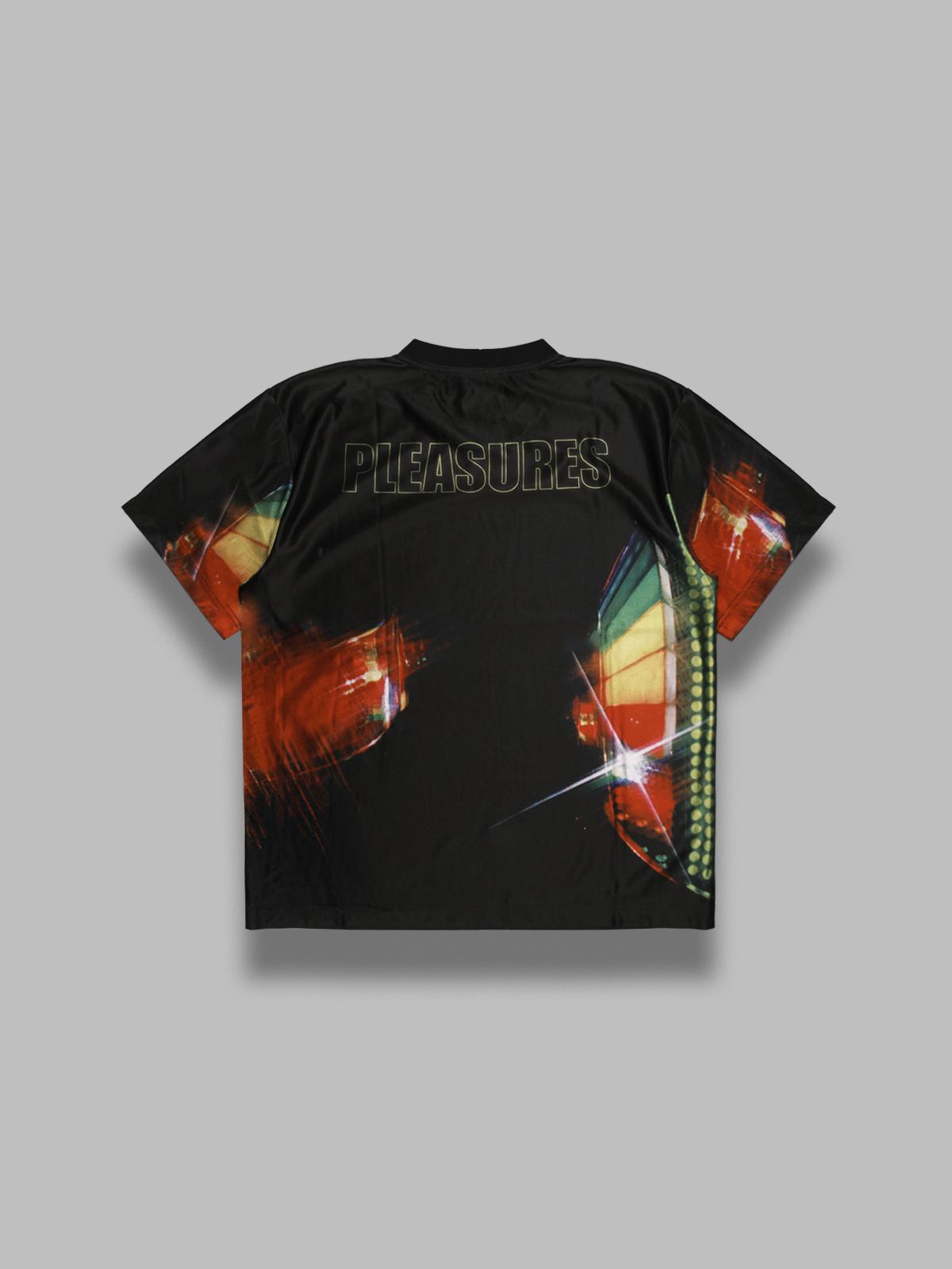  P25DP002- BK PLEASURES 