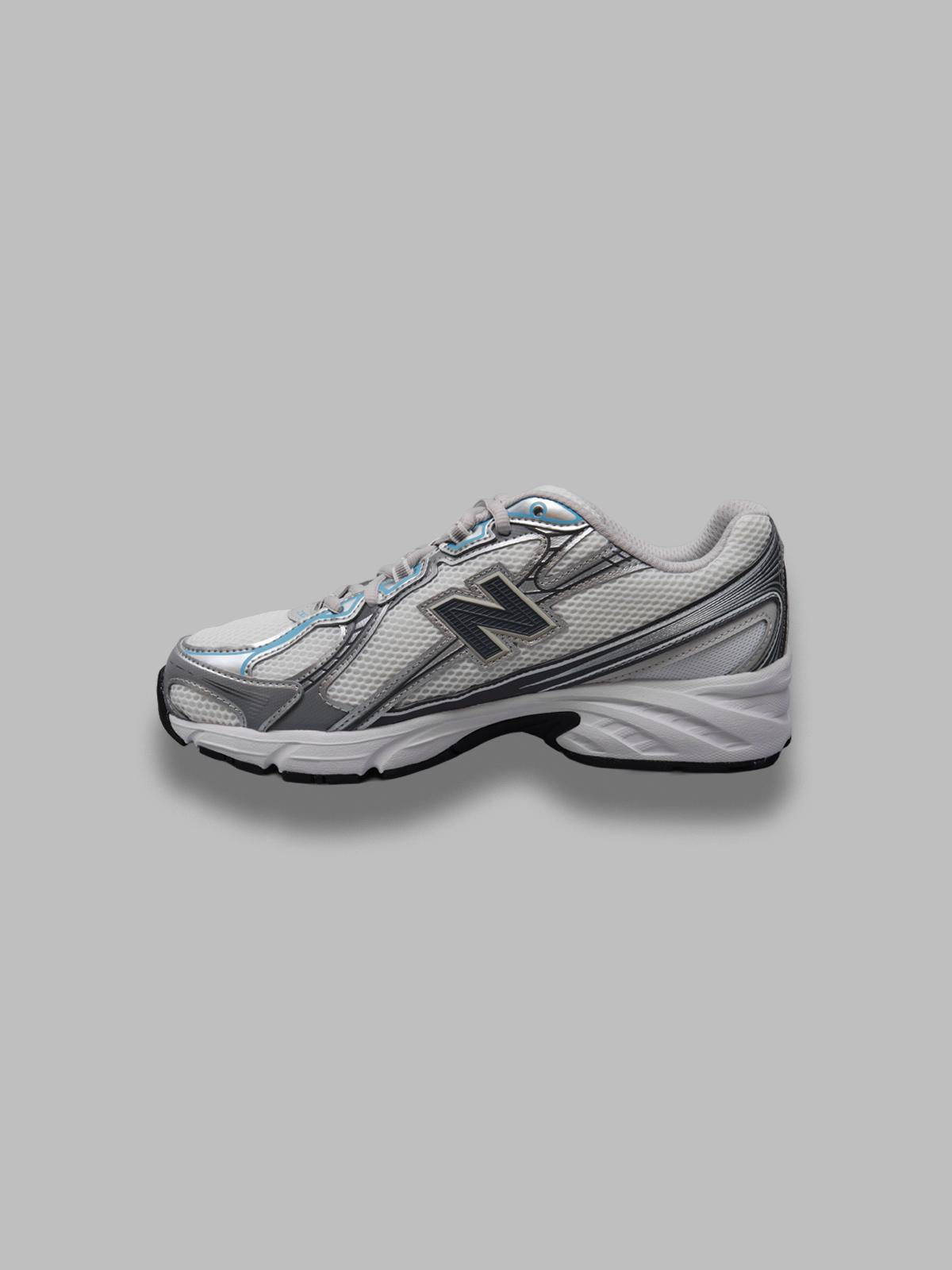 u740 U740- 2Y9 NEW BALANCE 