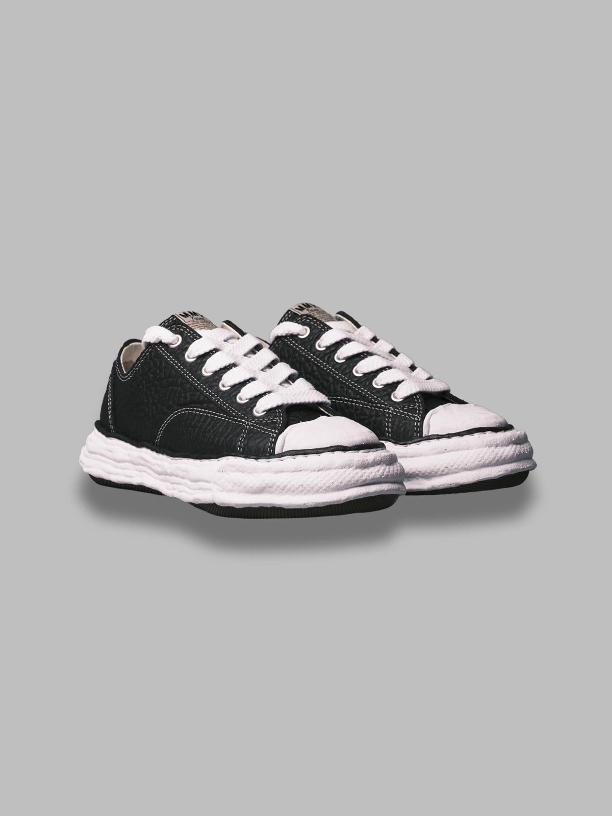 peterson 23/original sole monster leather low-top sneakers A15FW723- BK MAISON MIHARA YASUHIRO 