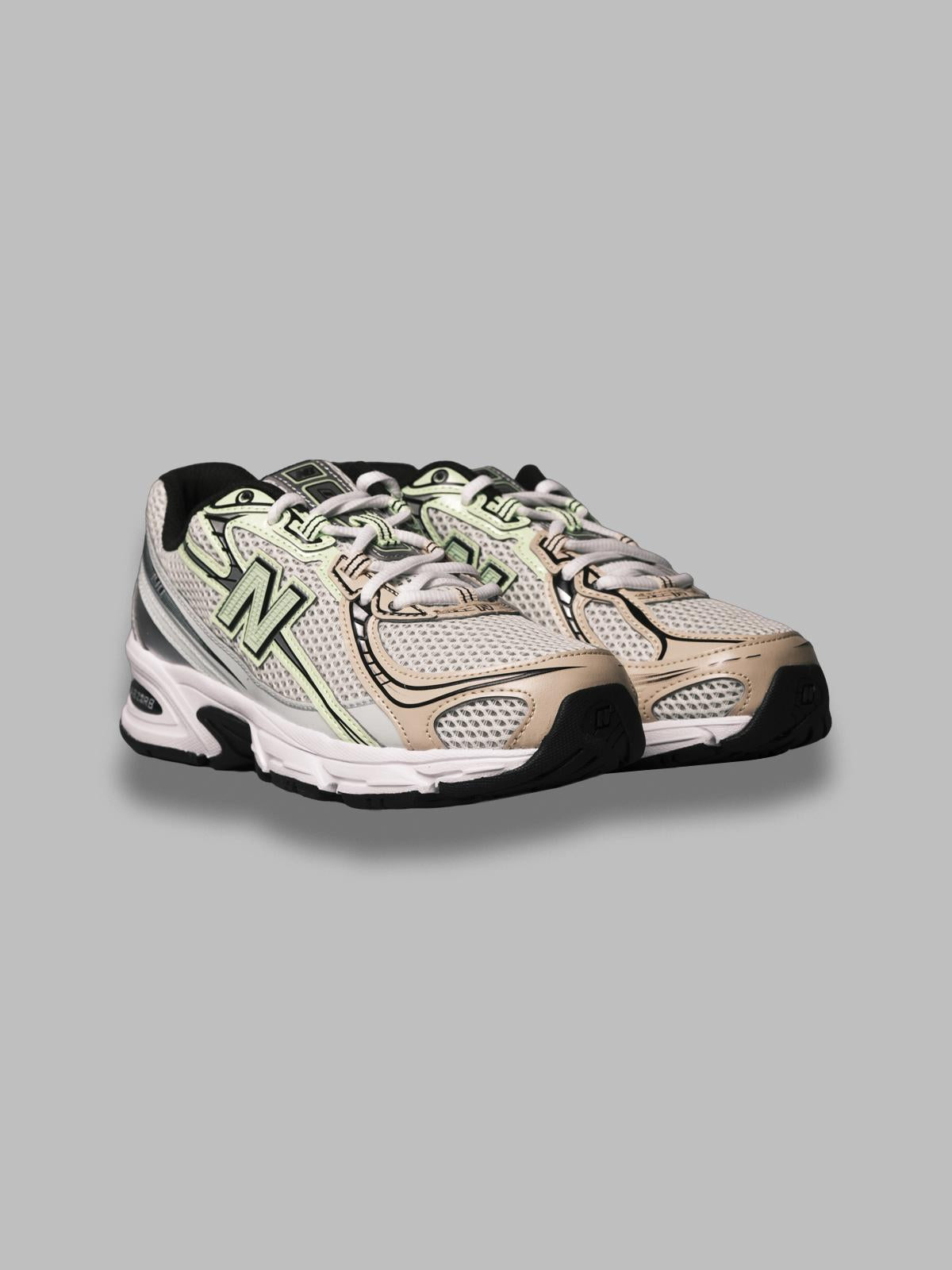  U740- YC2 NEW BALANCE 