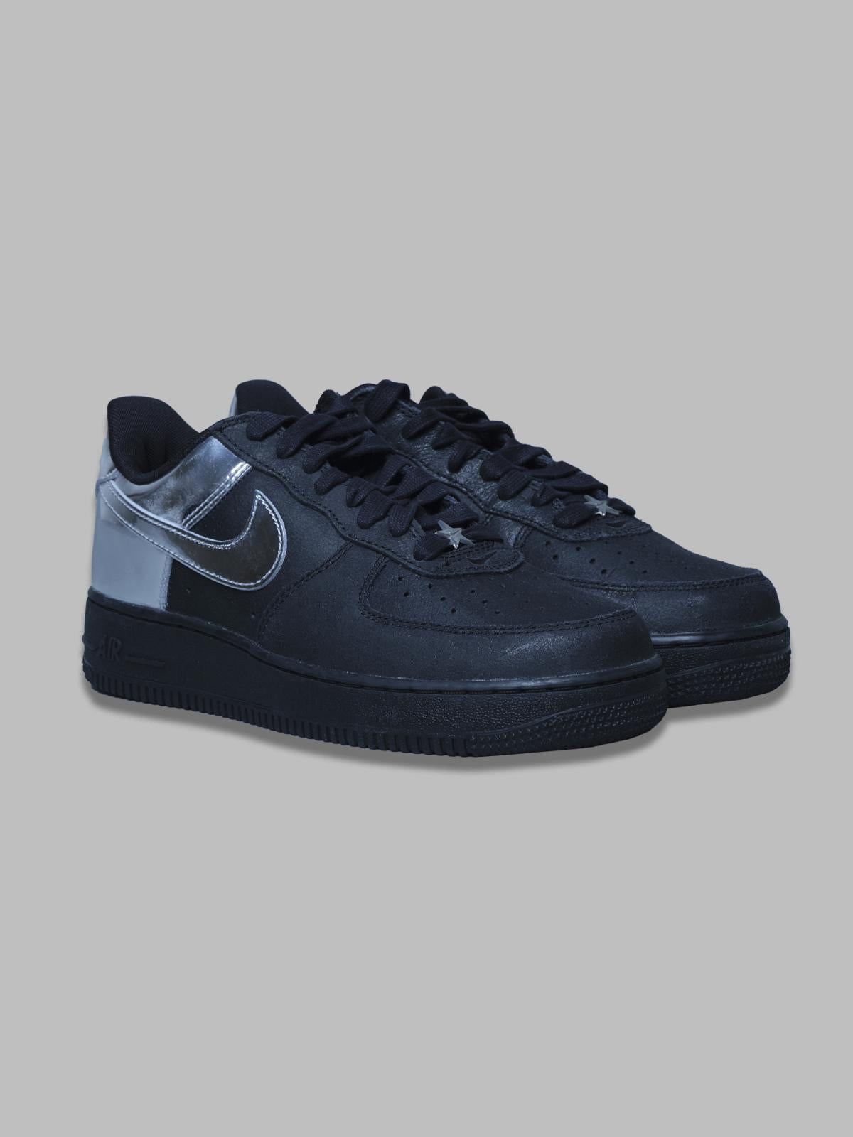 NIKE HF2885-001