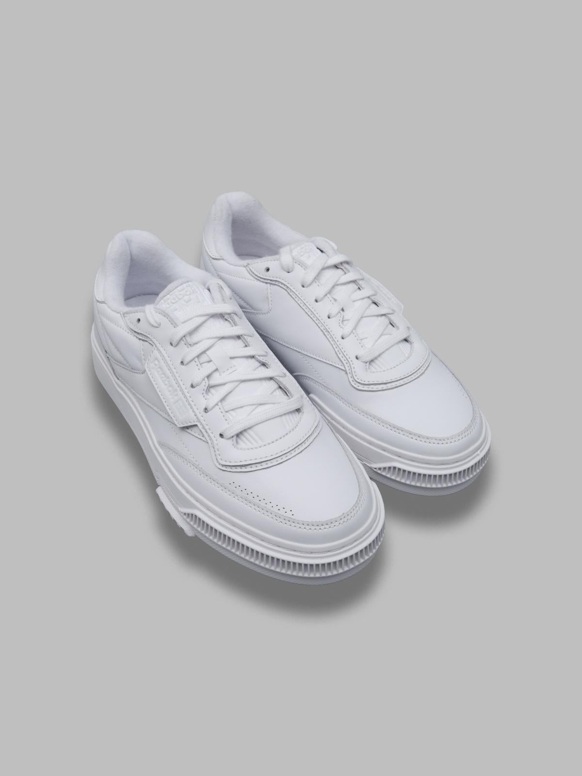 club c ltd 100261- 823 REEBOK 