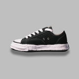 peterson 23/original sole monster leather low-top sneakers A15FW723- BK MAISON MIHARA YASUHIRO 