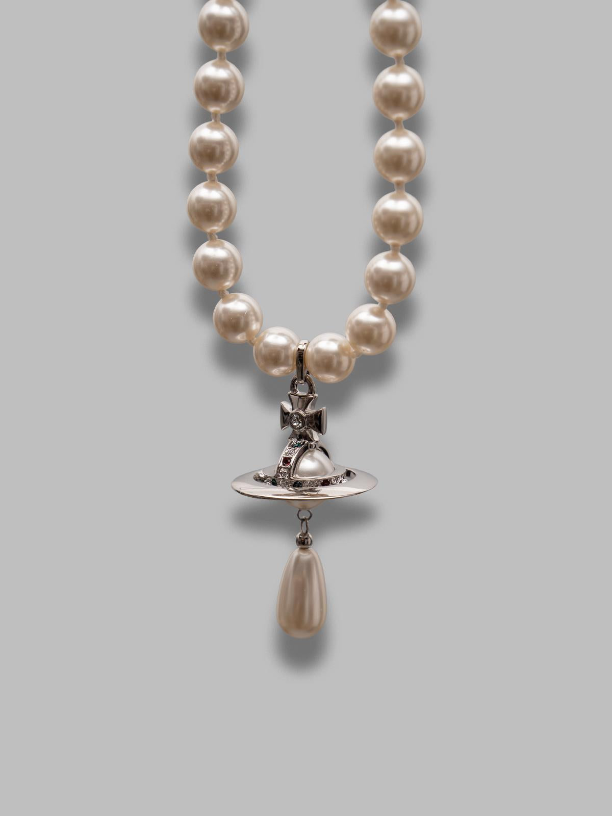 one row pearl drop choker 63030008-02P128-CN- P128 VIVIENNE WESTWOOD 