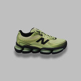 u2000 U2000- 858 NEW BALANCE 