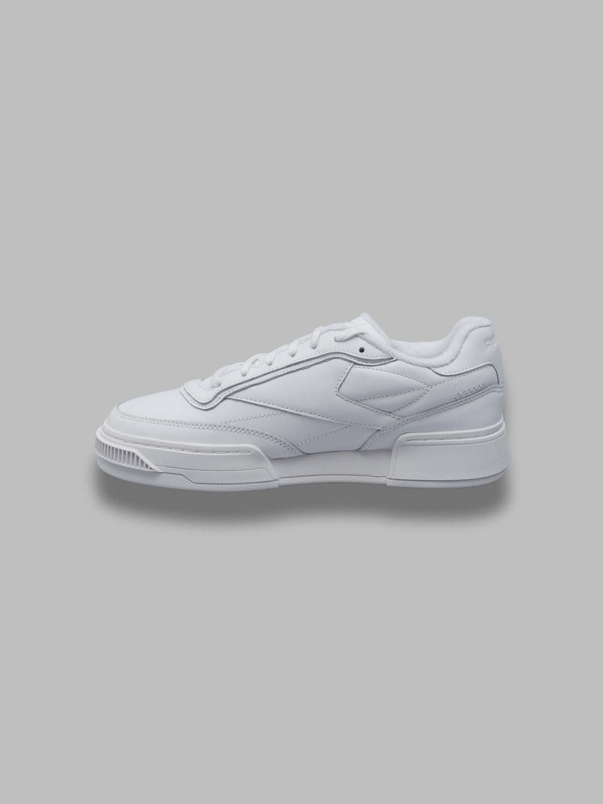 club c ltd 100261- 823 REEBOK 