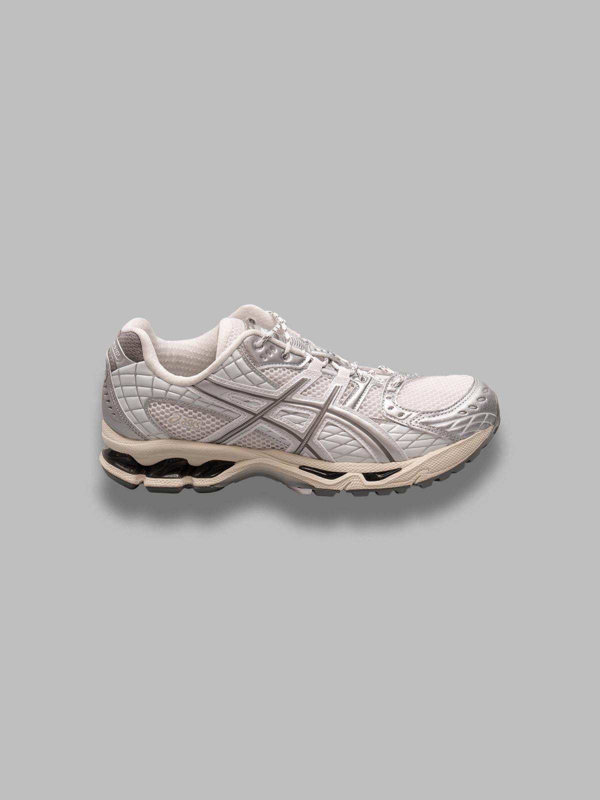 gel-nimbus 10.1 1203A761- 102 ASICS 