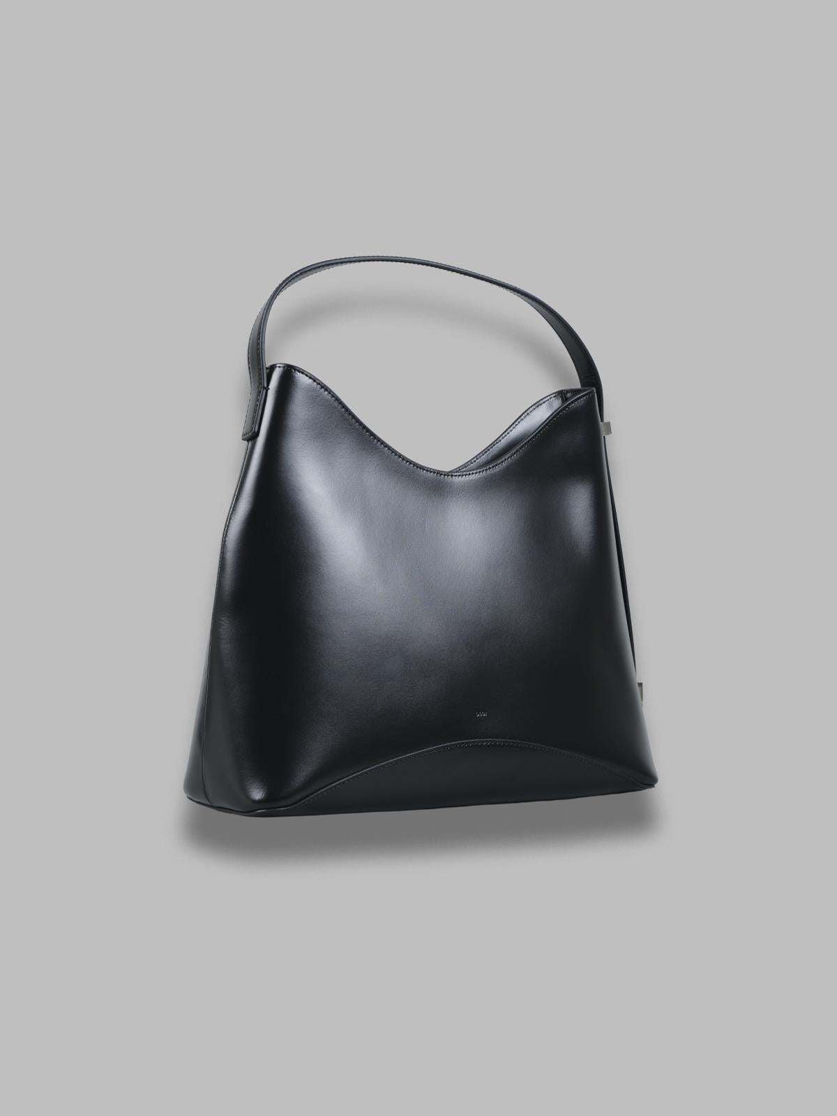 egg hobo 25FB03015001- BK OSOI 