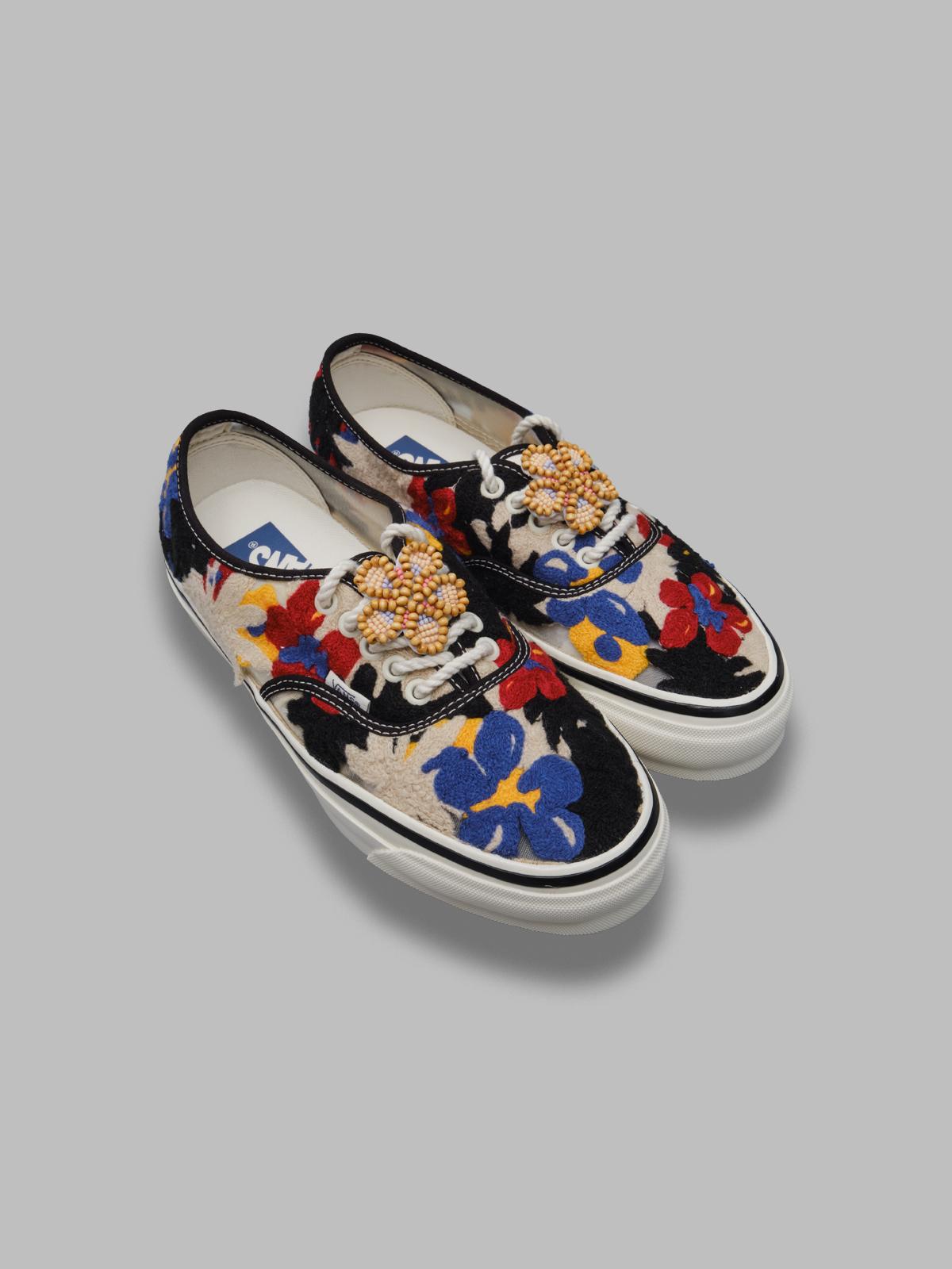  VN000Y0S- 448 VANS 