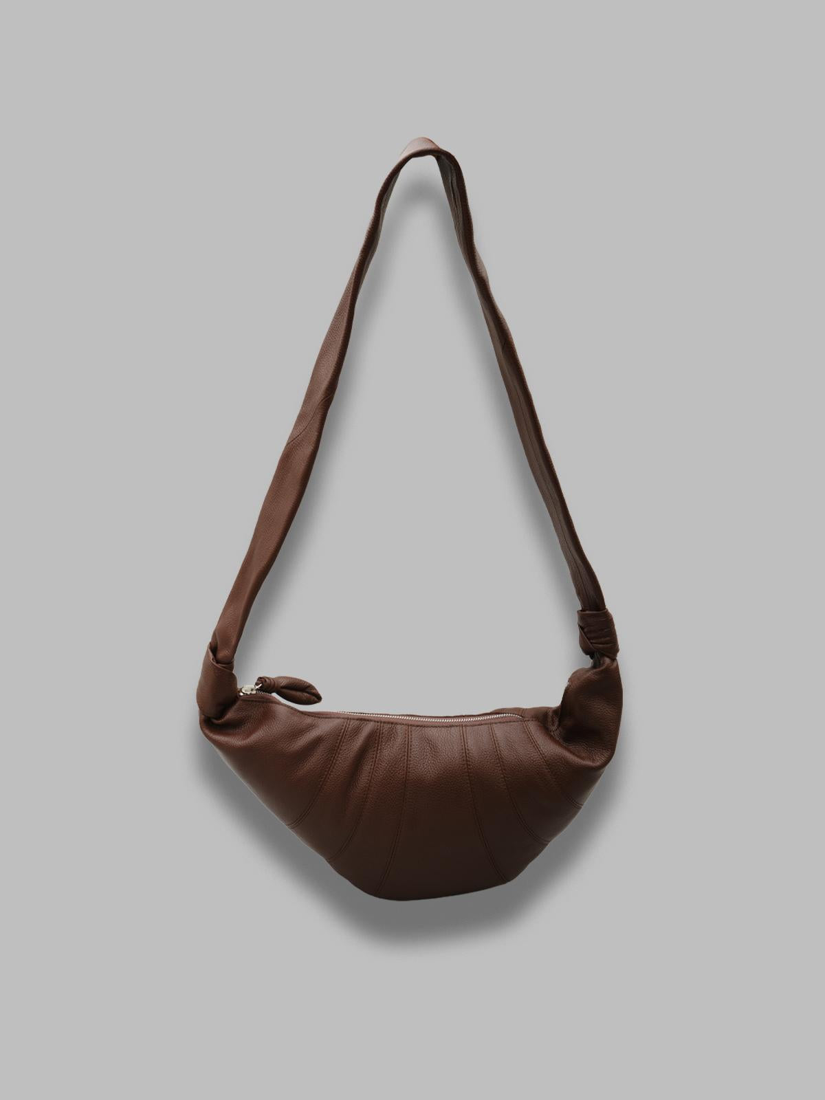 medium croissant bag BG0001-LL0018- BR503 LEMAIRE 