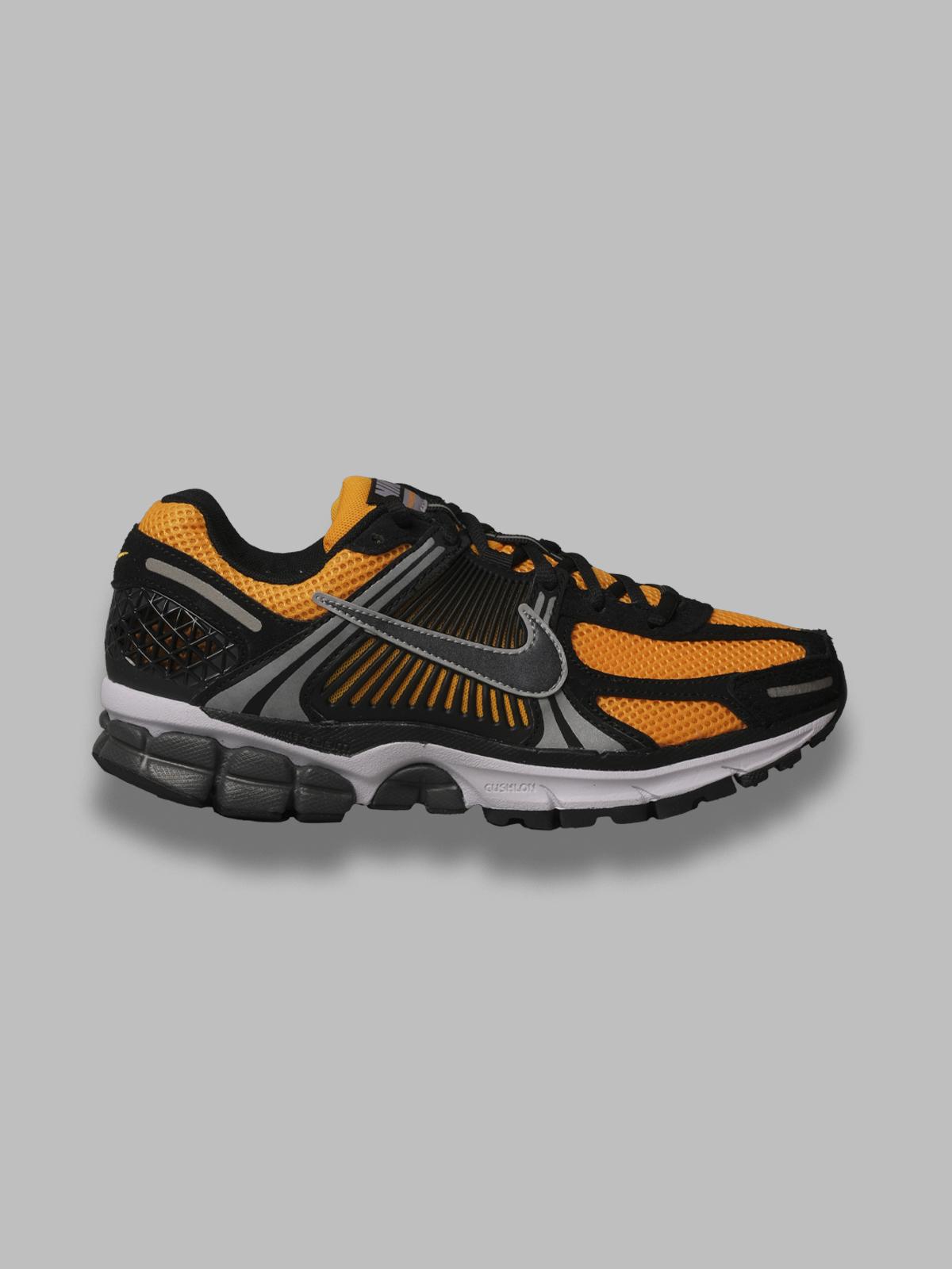 nike zoom vomero 5 IF6211- 700 NIKE 