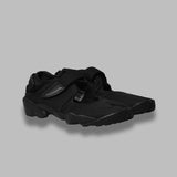  HF5389- 001 NIKE 