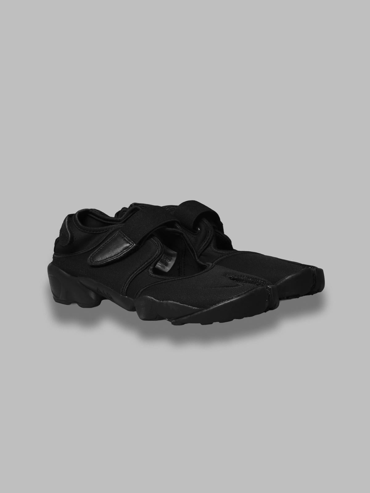  HF5389- 001 NIKE 