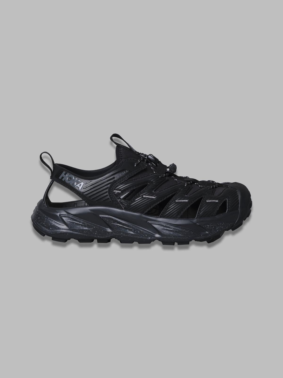 HOKA ONE ONE 1123112-BLK
