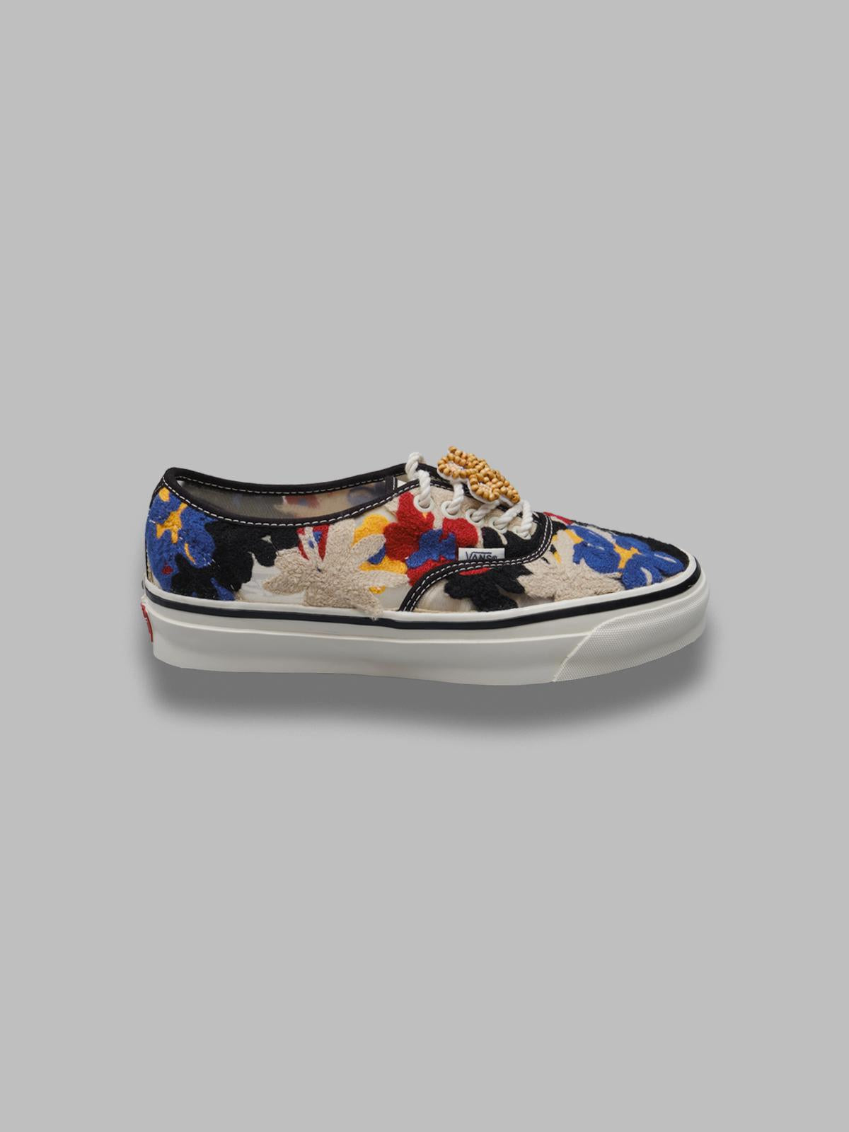  VN000Y0S- 448 VANS 