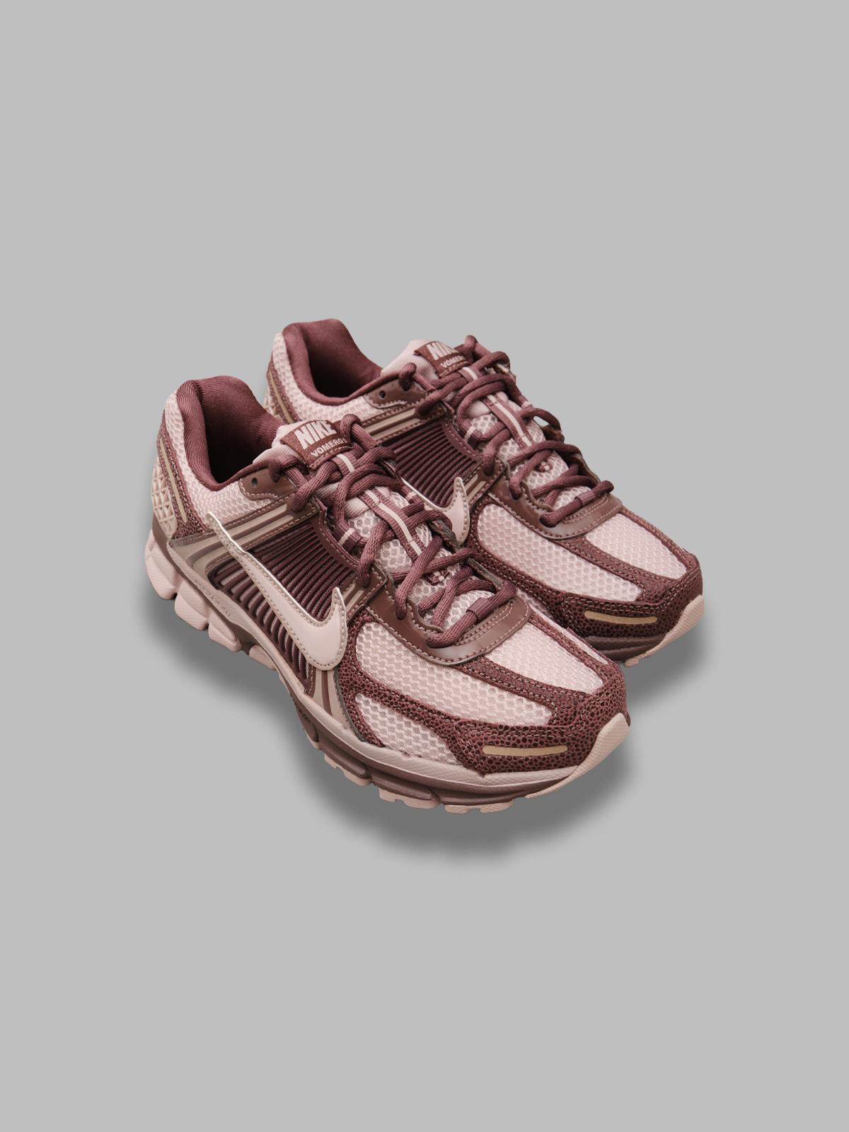 w nike zoom vomero 5 II6236- 500 NIKE 