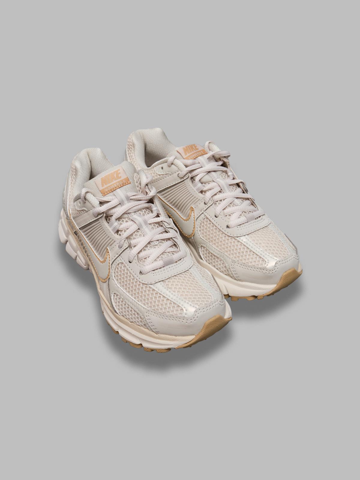 nike zoom vomero 5 IB8929- 003 NIKE 