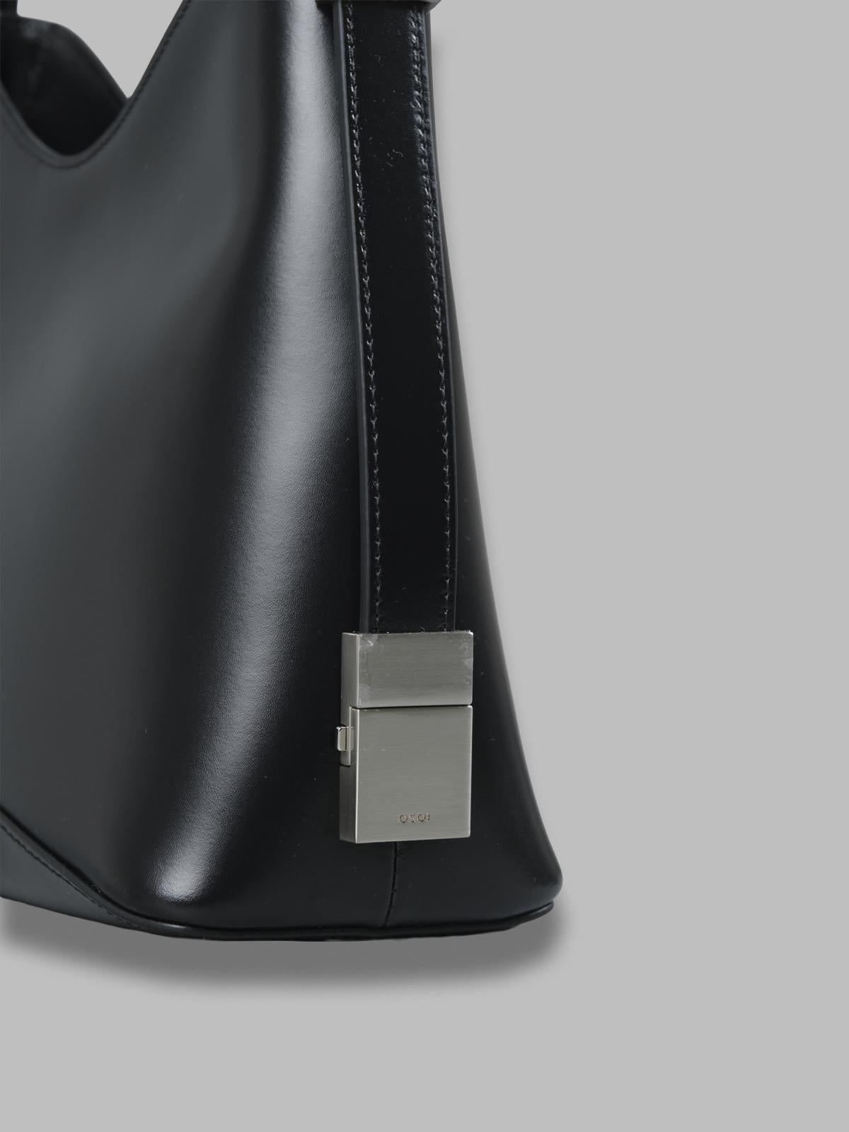 egg mini 25FB03016001- BK OSOI 