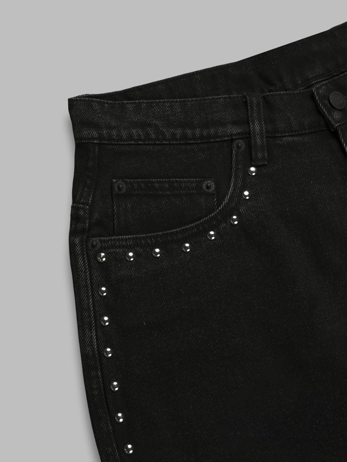  P25DP005- BK PLEASURES 