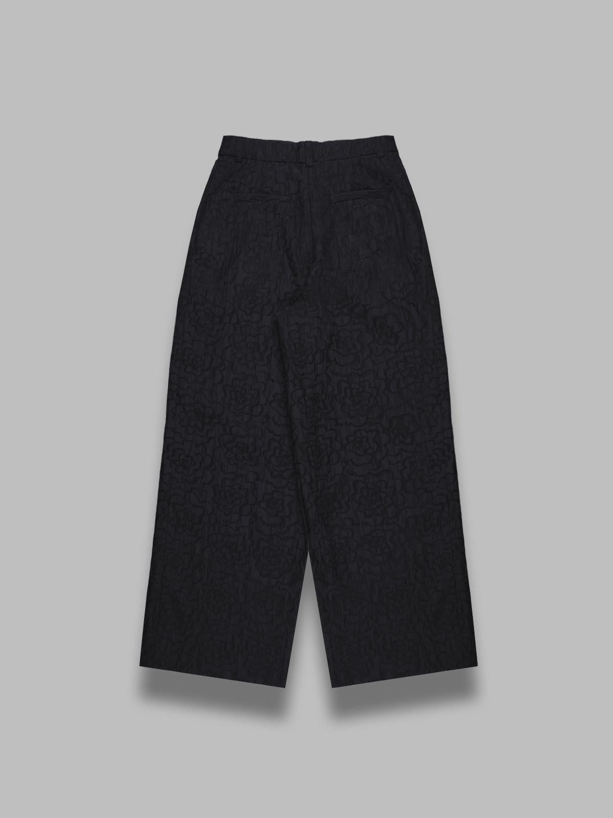 instore wide leg pants INSTORE- BL34 ESSENTIEL ANTWERP 