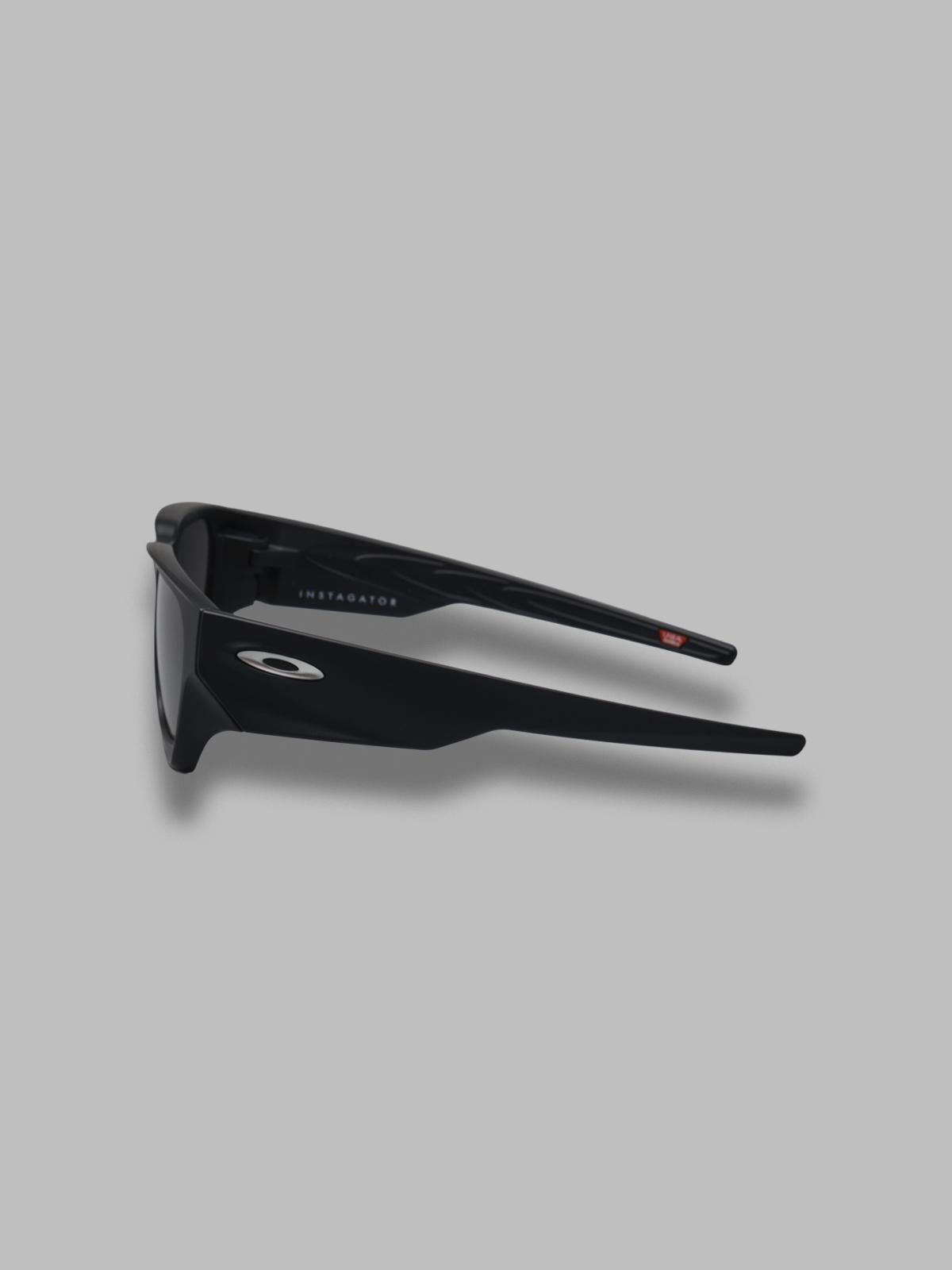 instagator 0OO9514- 951401 OAKLEY 