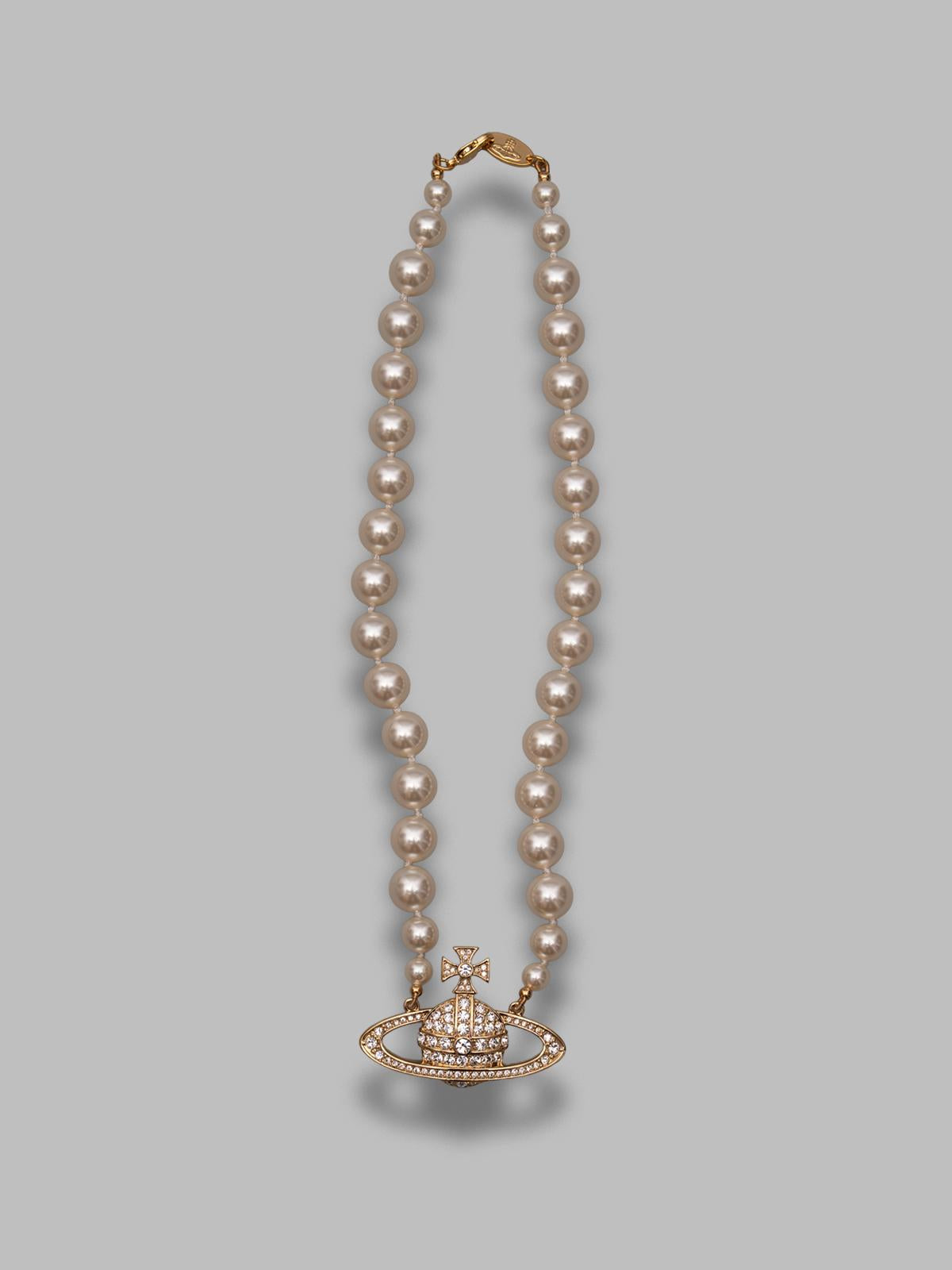one row pearl bas relief 63010106-02R202-CN- R202 VIVIENNE WESTWOOD 