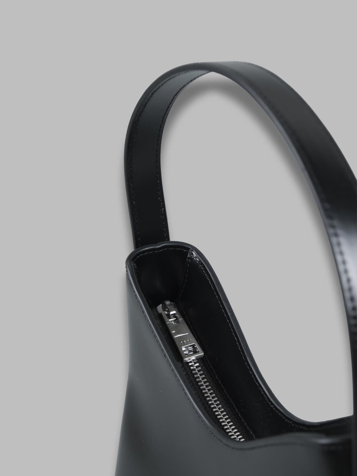 egg mini 25FB03016001- BK OSOI 