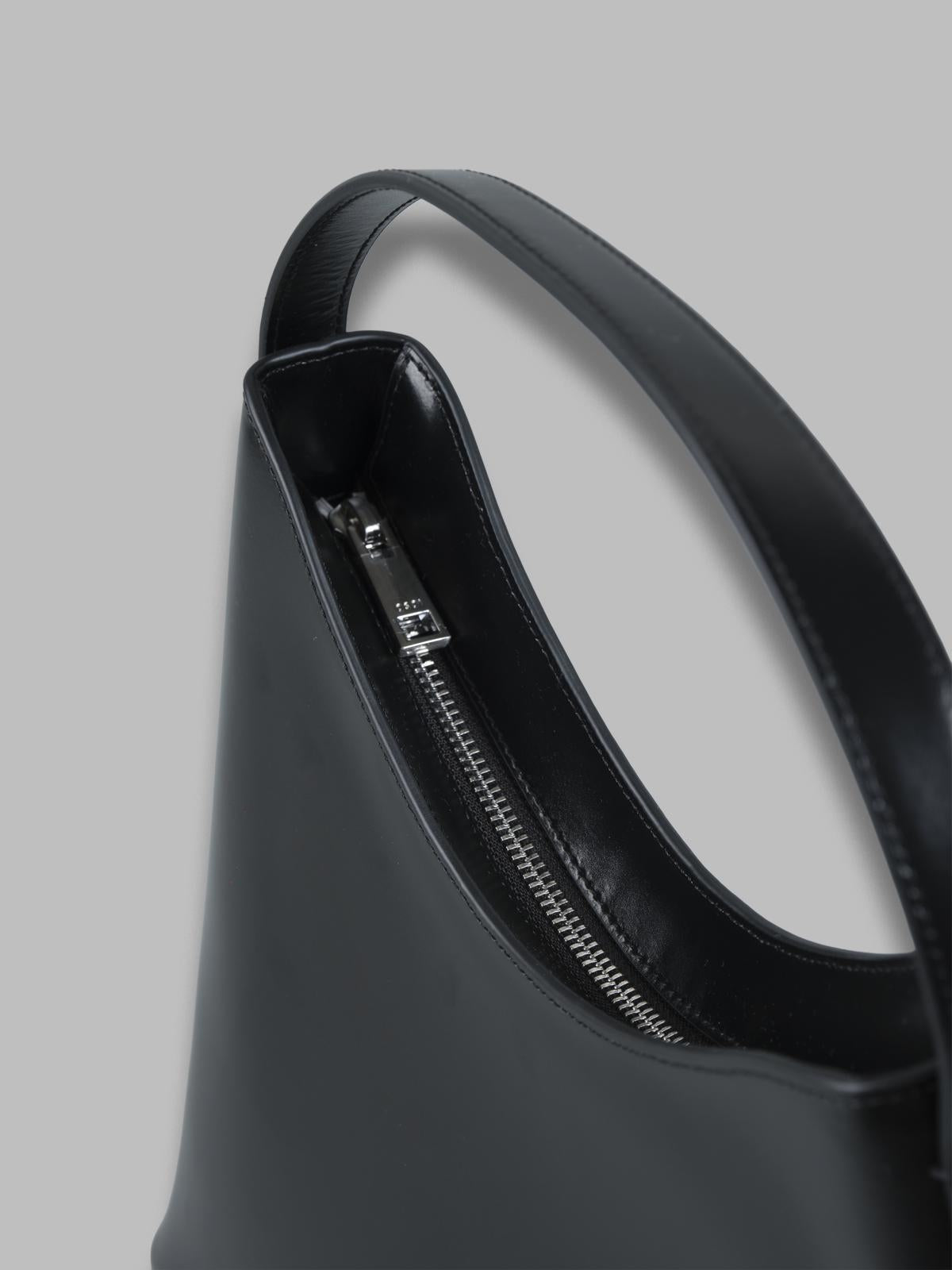 egg hobo 25FB03015001- BK OSOI 