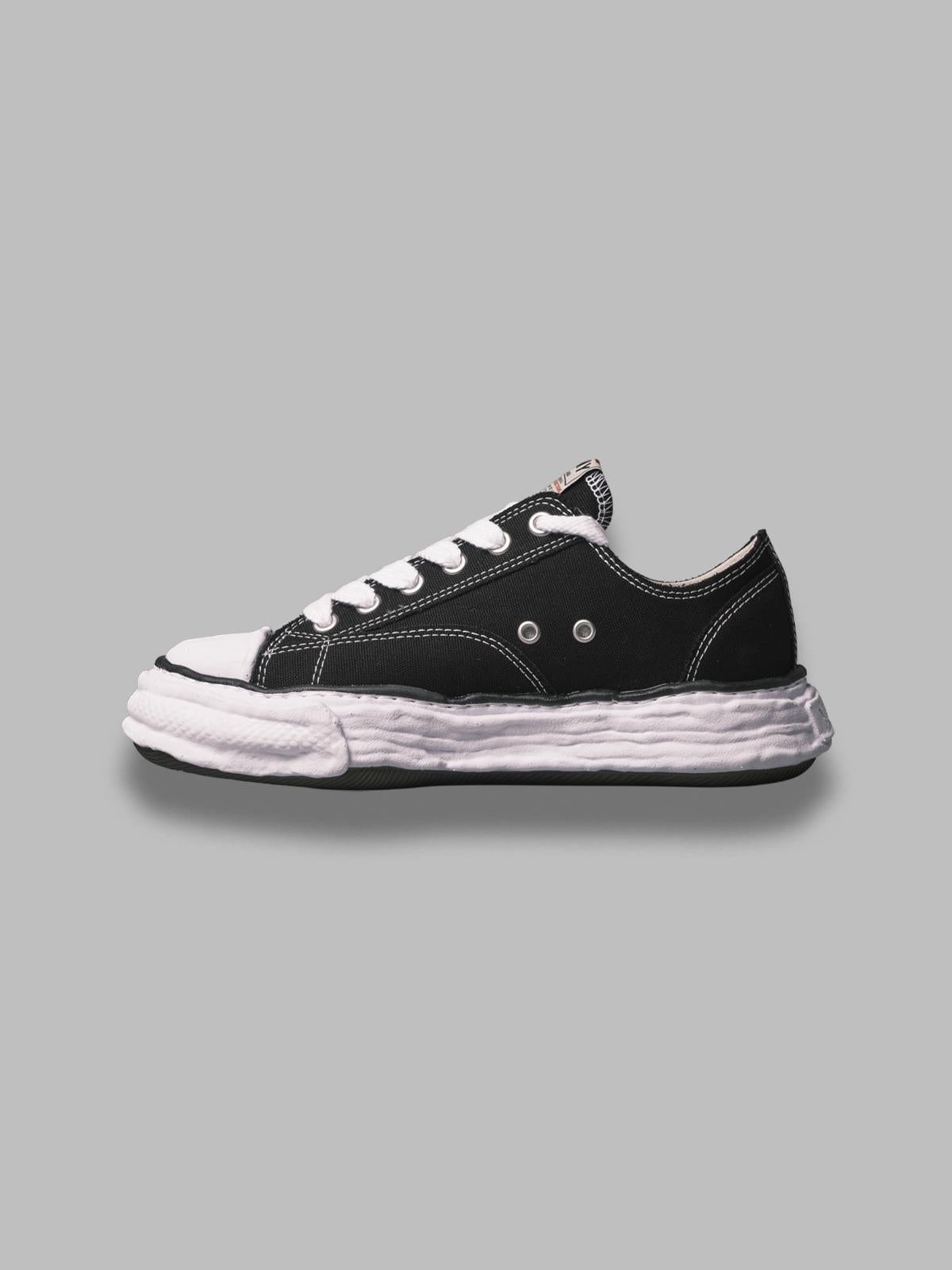 peterson 23 / original sole canvas low-top sneaker A11FW702- BK MAISON MIHARA YASUHIRO 