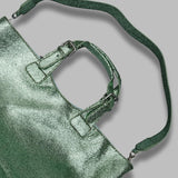 hurry faux leather shopper - 100% polyurethane lining: 100% polyester hardware: 100% zinc alloy made in china HURRY- NP12 ESSENTIEL ANTWERP 